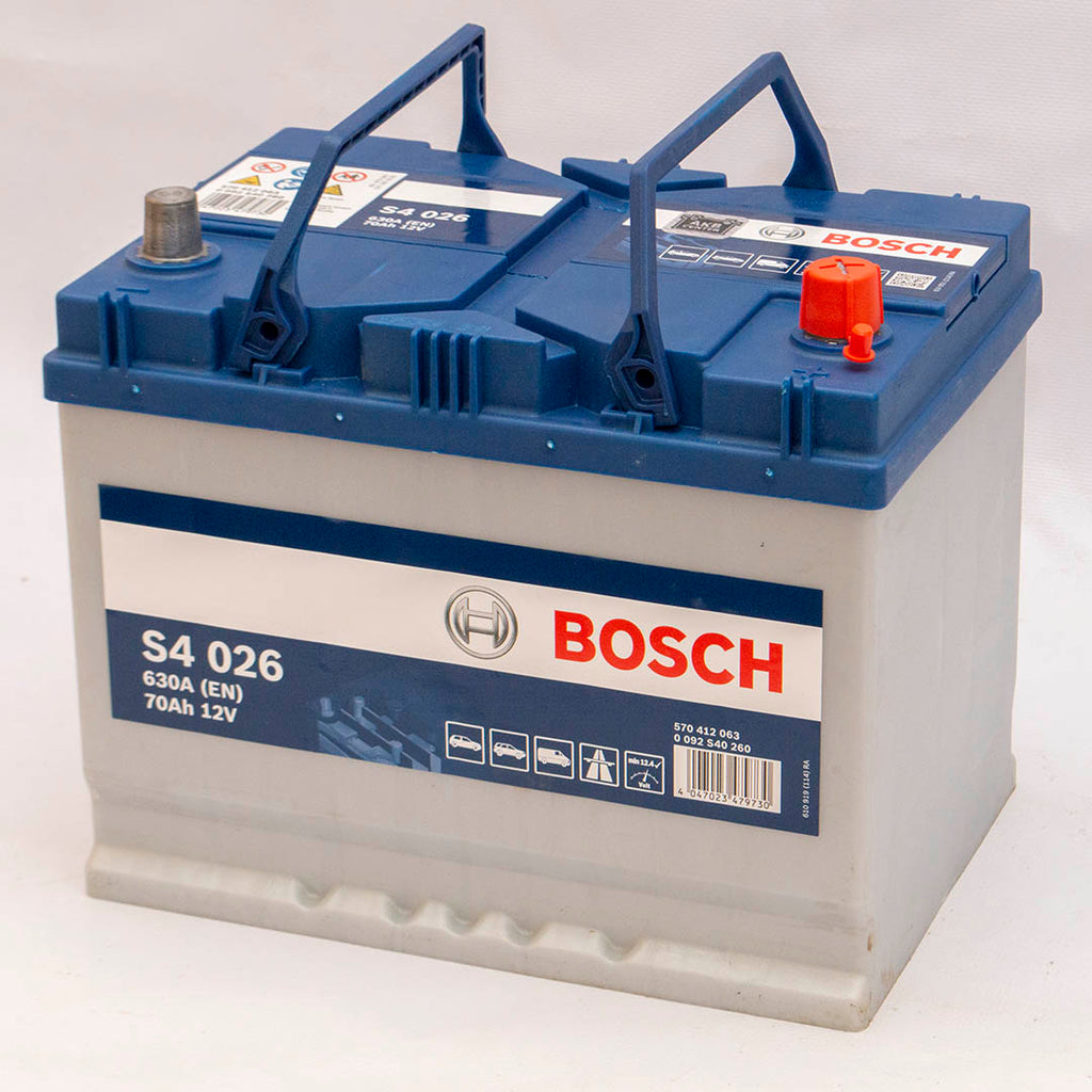 Акумулятор автомобільний Bosch S4026 70Аh EN630 плюс справа<br></br>